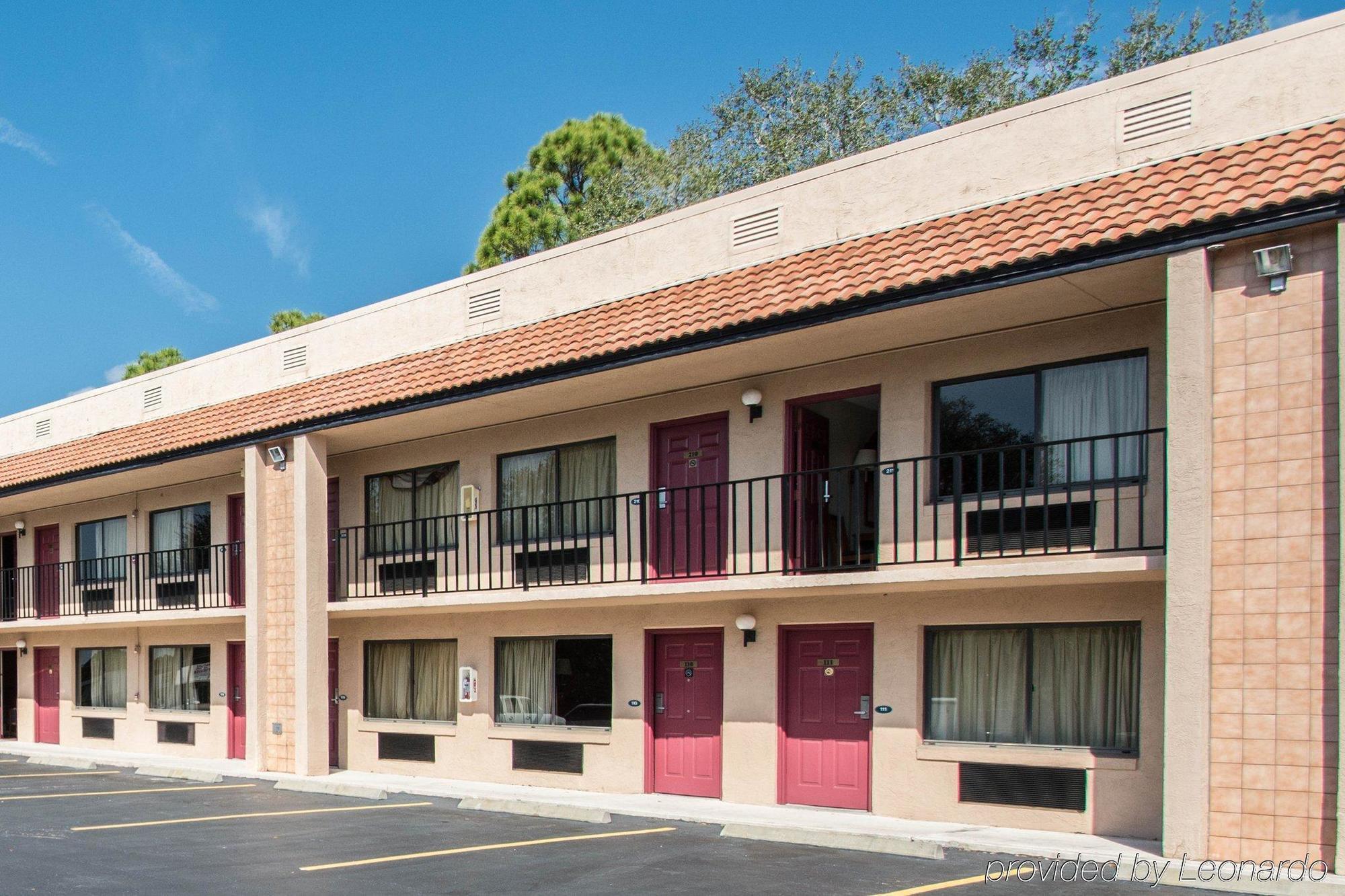 Red Roof Inn Ft Pierce Fort Pierce Exterior photo